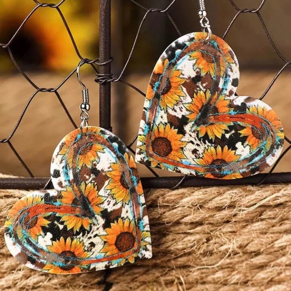 Jewelry - Sunflower Heart Shaped Vegan Leather Drop Earrings